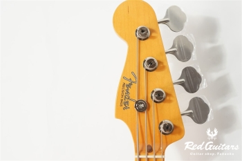 J PRECISION BASS - BLACK GOLD